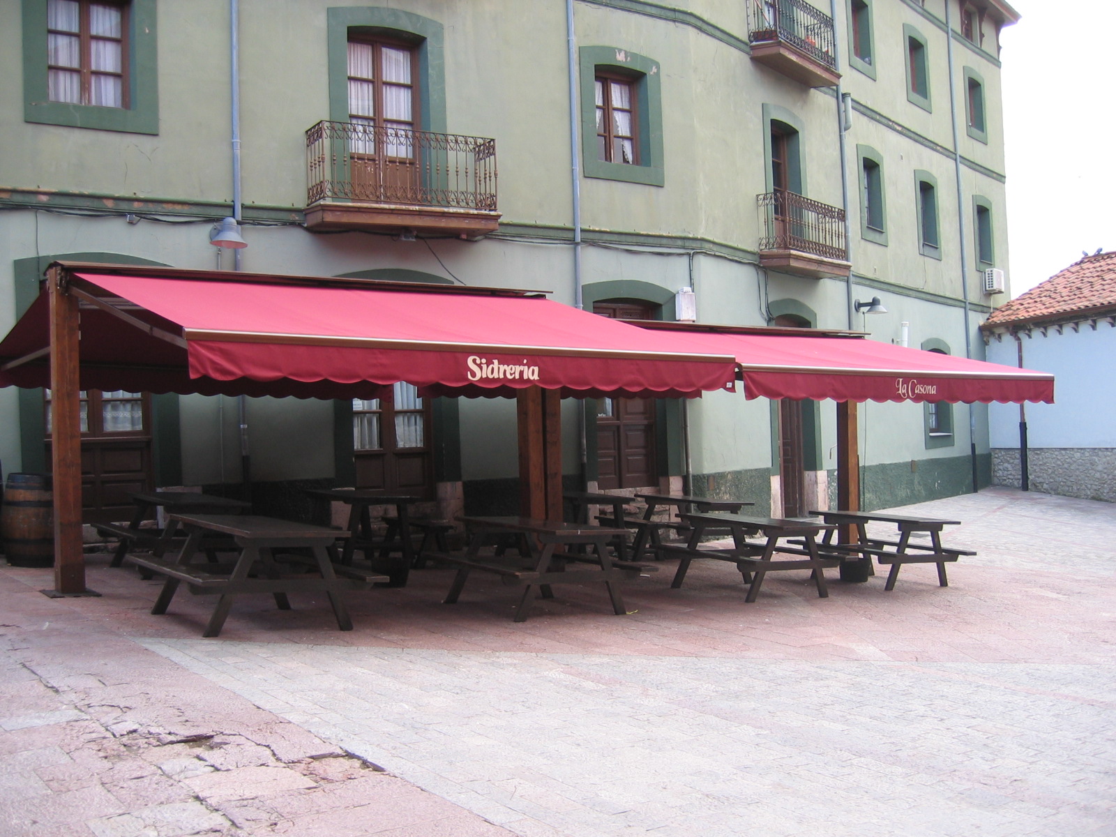 toldos-terraza-hosteleria-Asturias-porteria